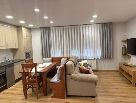 Imagen del interior del apartamento. zona saló comedor.