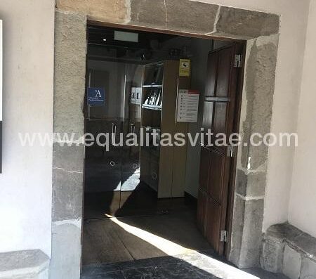 Entrada a una de las localizaciones del museo el pueblo de Asturias.