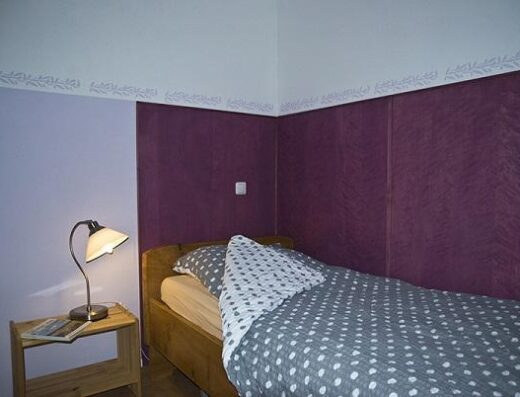 Una de las habitaciones accesibles de Casa Eiswogel. Imagen tomada de www.ferienhaus-fuer-alle.de