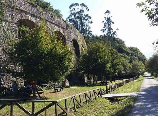 Rutas por senderos accesibles. Val de Pas, Cantabria.