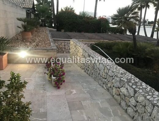 Rampa para acceder al Hotel Alcudiamar Club, Mallorca.