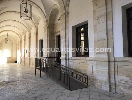 Rampa de acceso al refectorio
