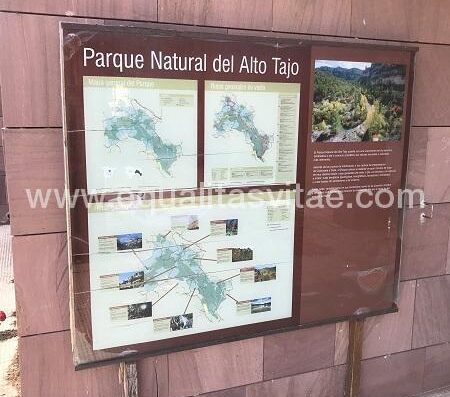 Panel interpretativo. Centro de Interpretación Los Oficios, Orea.