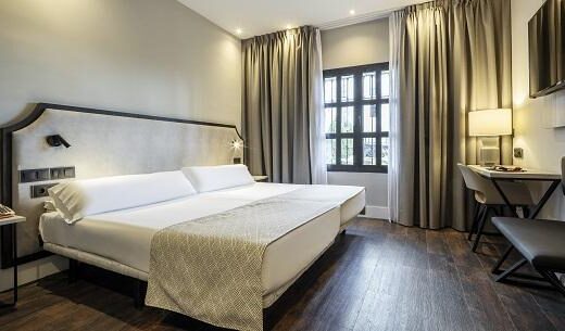 Una de las habitaciones accesibles del hotel. Imagen facilitada por ILUNION Hotels.