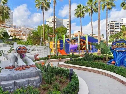 Acceso espacio infantil. Imagen facilitada por https://buitengewoonreizen.nl/