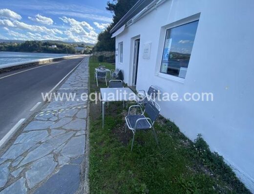 Terraza donde se realiza la degustación de las ostras.