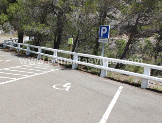 Parking accesible en Sendero y mirador de Vadiello