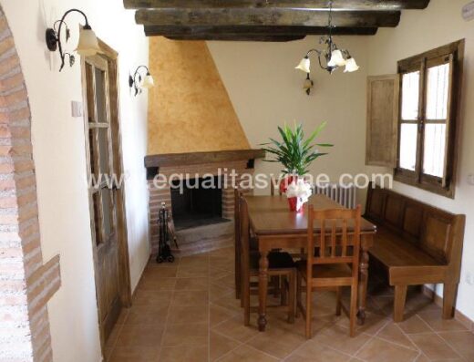 Comedor del Balcón de Guara