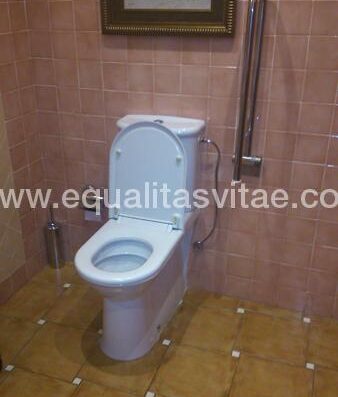Baño accesible en zonas comunes
