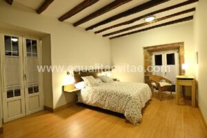 Habitación accesible con cama de matrimonio