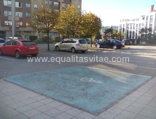 Plazas de aparcamiento reservadas para personas con discapacidad