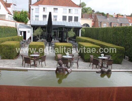 Vista de los jardines del restaurante Den Heerd