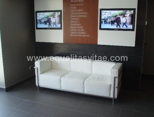 Hall entrada Wine Oil Spa