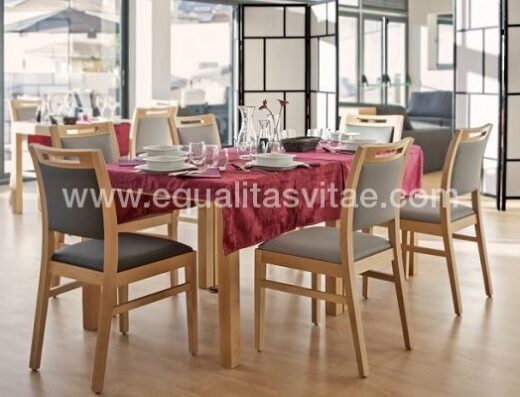 Comedor accesible del Hotel Dilectus en Madeira, Portugal. Imagen tomada de http://dilectusmadeira.pt/