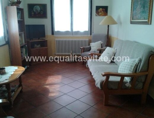 Salón de la casa rural.