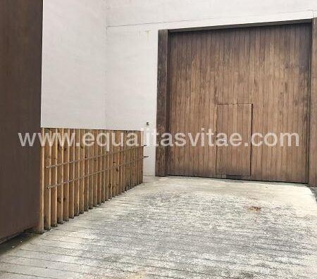 Entrada a la visita guiada.
