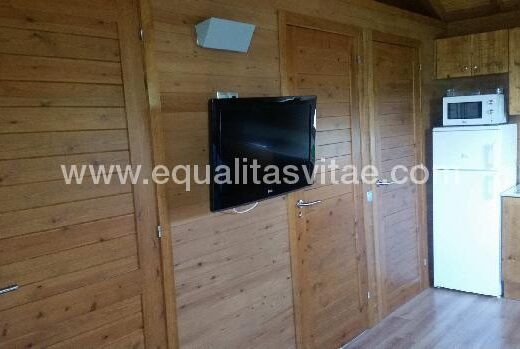 Salón equipado con televisión LCD