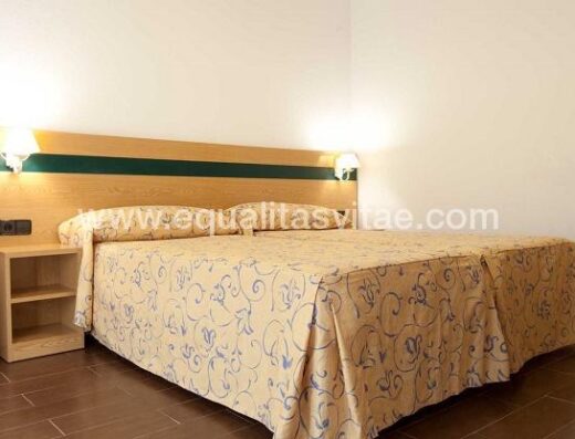 Una de las habitaciones del hotel. Foto http://www.hotelbersoca.com