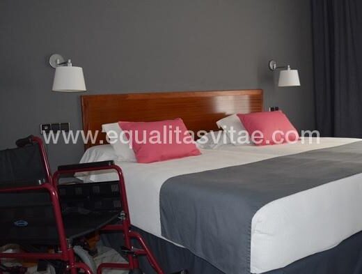 Habitación adaptada. Foto http://hotelparqueenlaspalmas.com