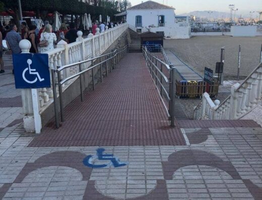 Rampa de acceso.