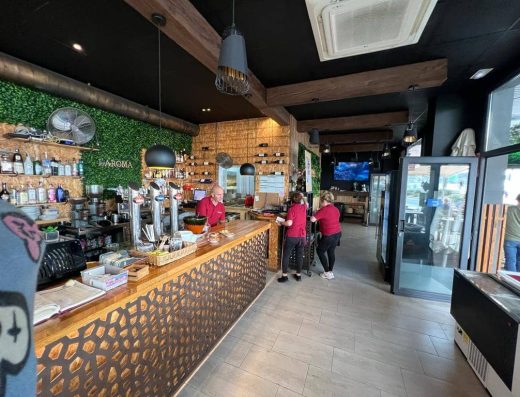 Imagen del la barra del bar.