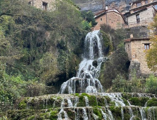 Imagen de cascada.