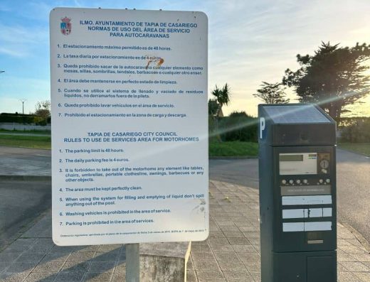 Imagen de información uso parking.