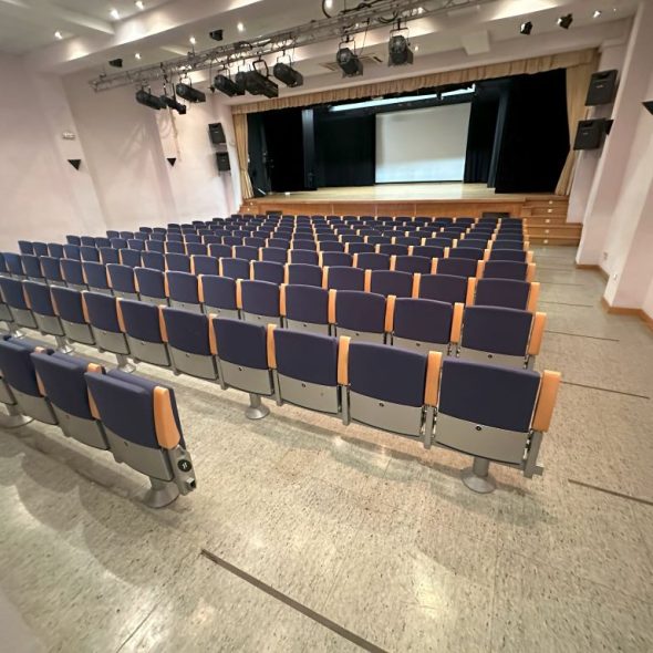 Imagen de teatro - salón de actos.