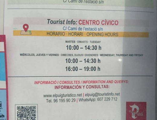 Imagen de folleto con información de horarios oficina de turismo.
