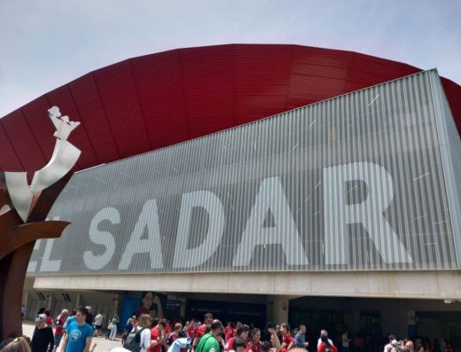Imagen exterior del estadio.