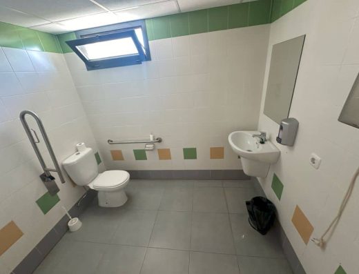Imagen de baño adaptado.