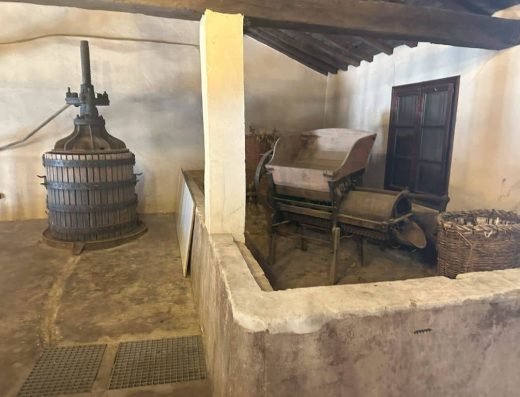 Imagen interior de la planta superior del bodegón