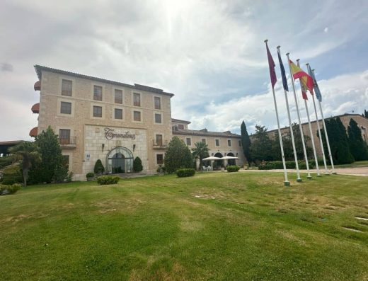 Imagen de la fachada del hotel