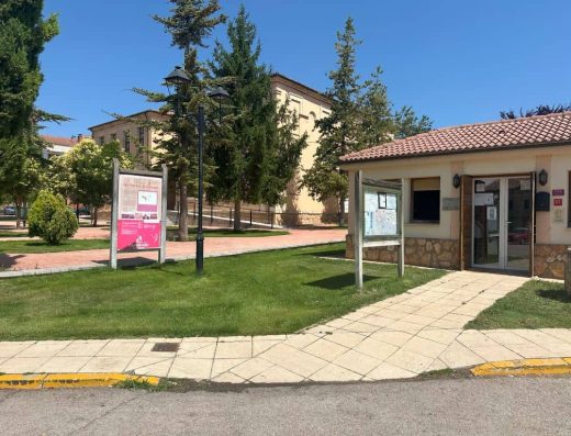 Imagen del acceso exterior a la oficina