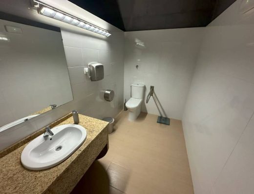 Imagen de baño adaptado.