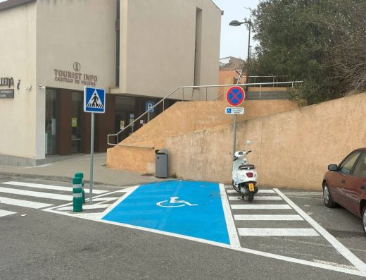 Imagen de aparcamiento reservado