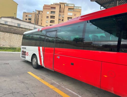 Imagen exterior del autobús.
